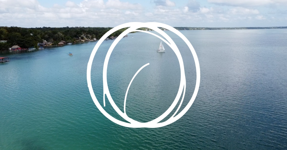 Estamos aquí para ayudarte a planear tu próxima escapada a Bacalar.